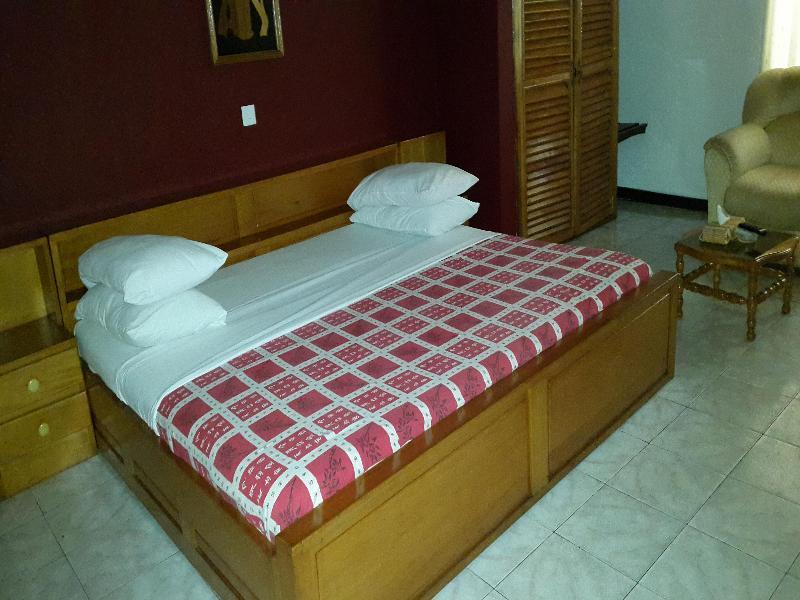 Sir Max Hotel Кумаси Екстериор снимка