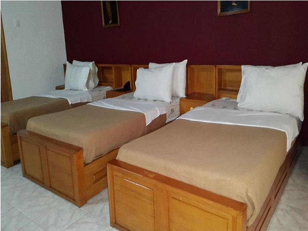 Sir Max Hotel Кумаси Стая снимка